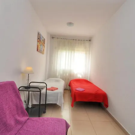 Nathania A146 Апартаменти